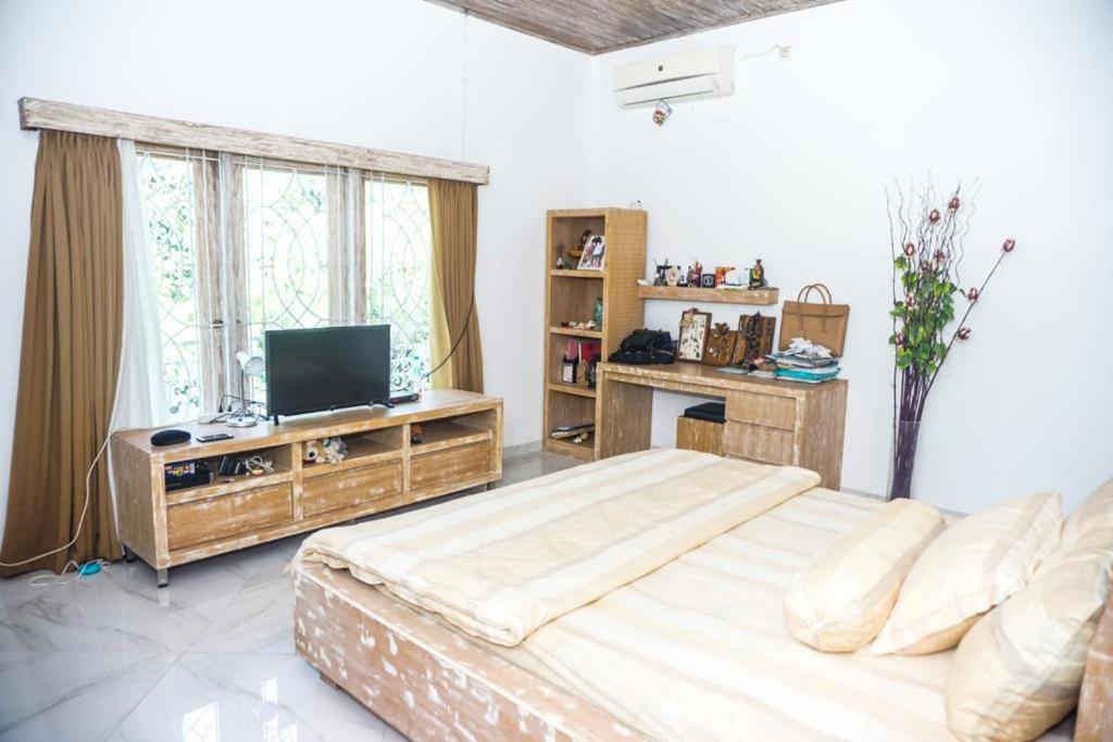 Araminth Private House Lovina Beach