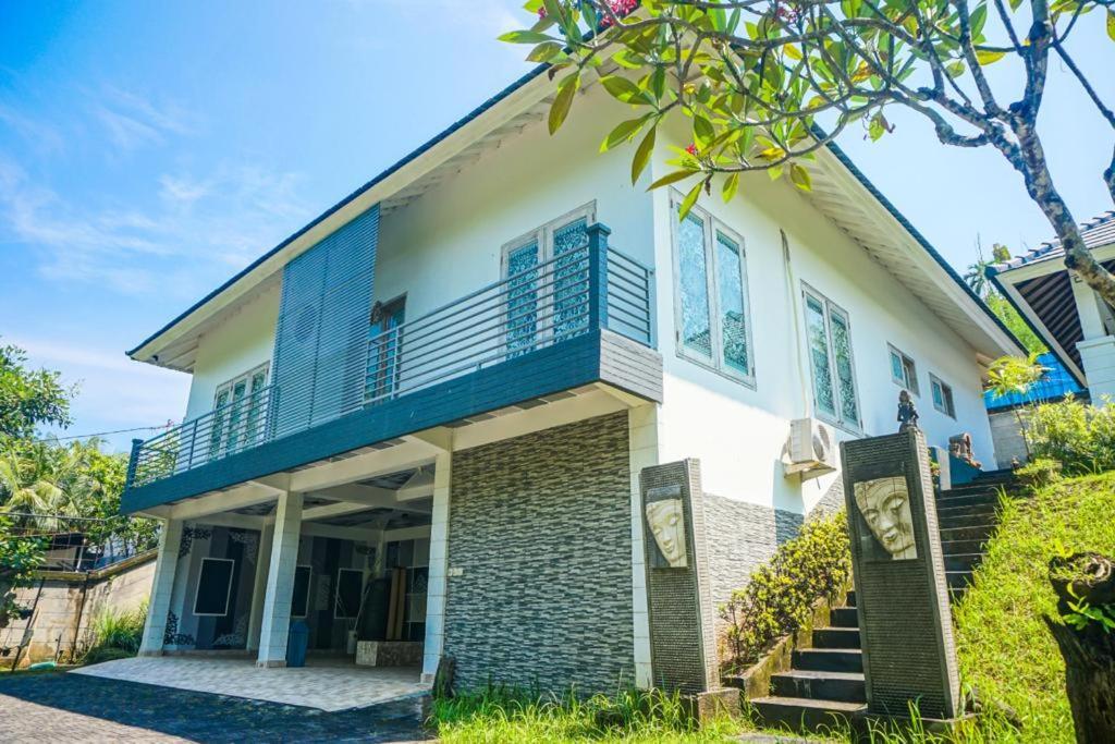 Araminth Private House Villa