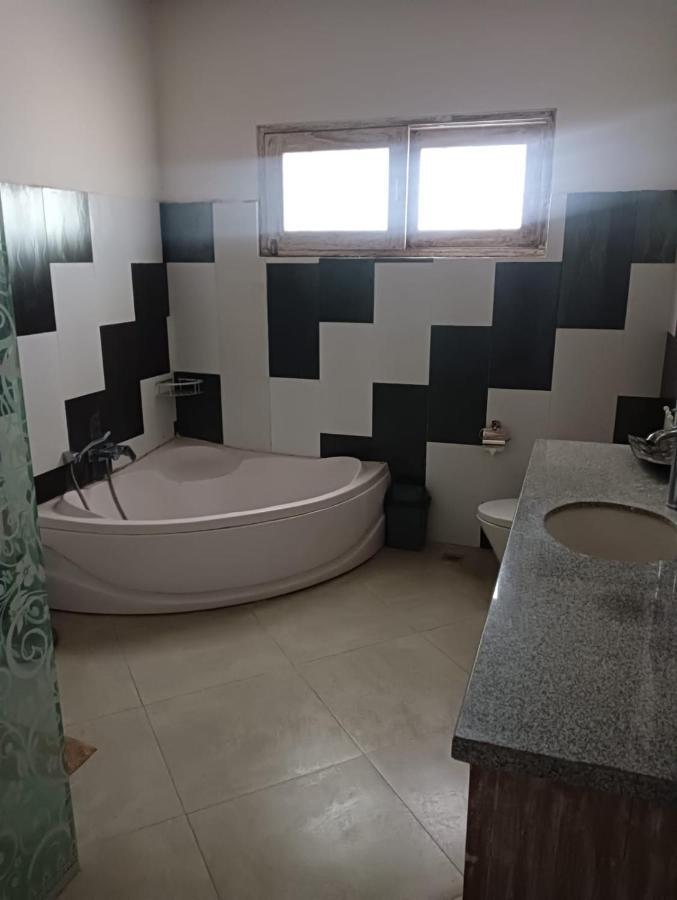 Villa Araminth Private House *